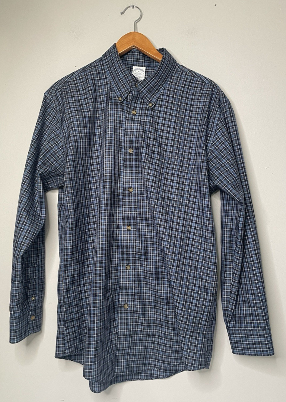 Brooks Brothers Regent XL Blue Plaid Button Down Shirt Supima Cotton Non Iron